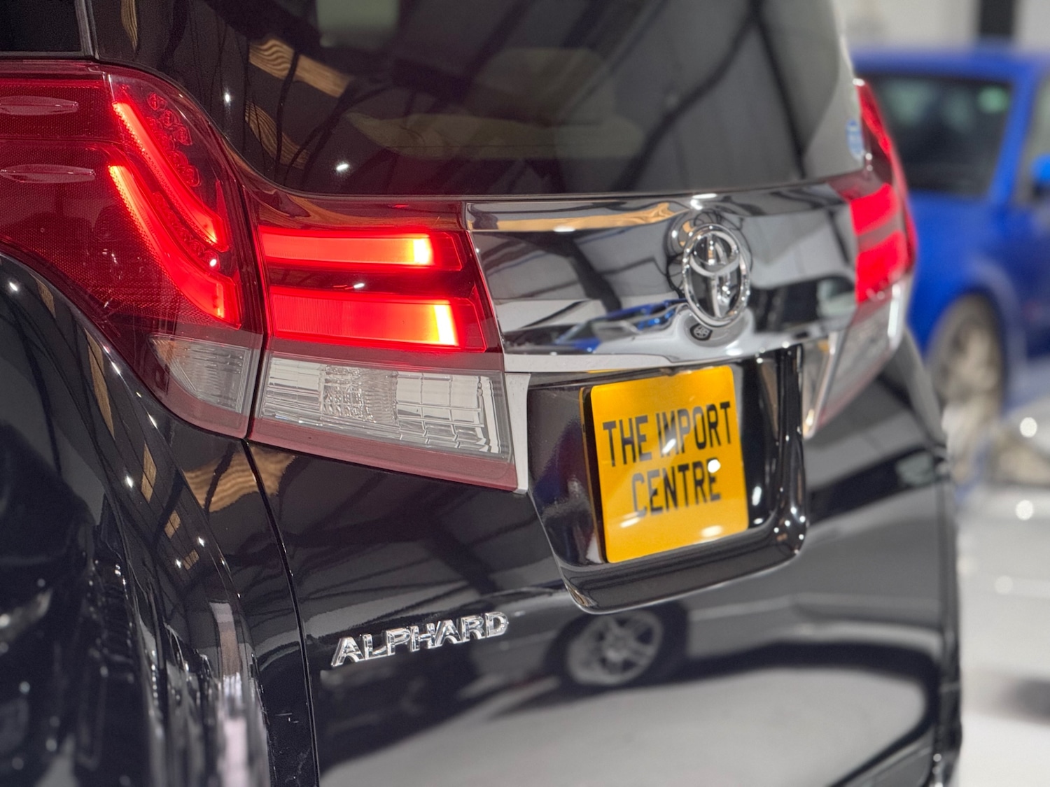 Used Toyota Alphard 2015 for sale - 77072817: Photo 15