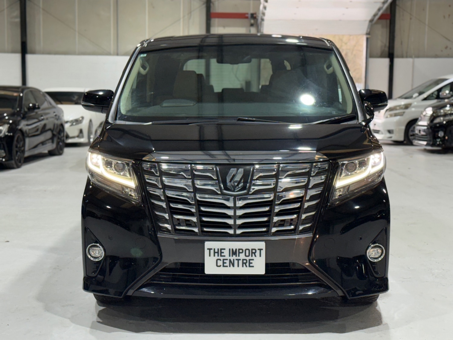 Used Toyota Alphard 2015 for sale - 77072817: Photo 4