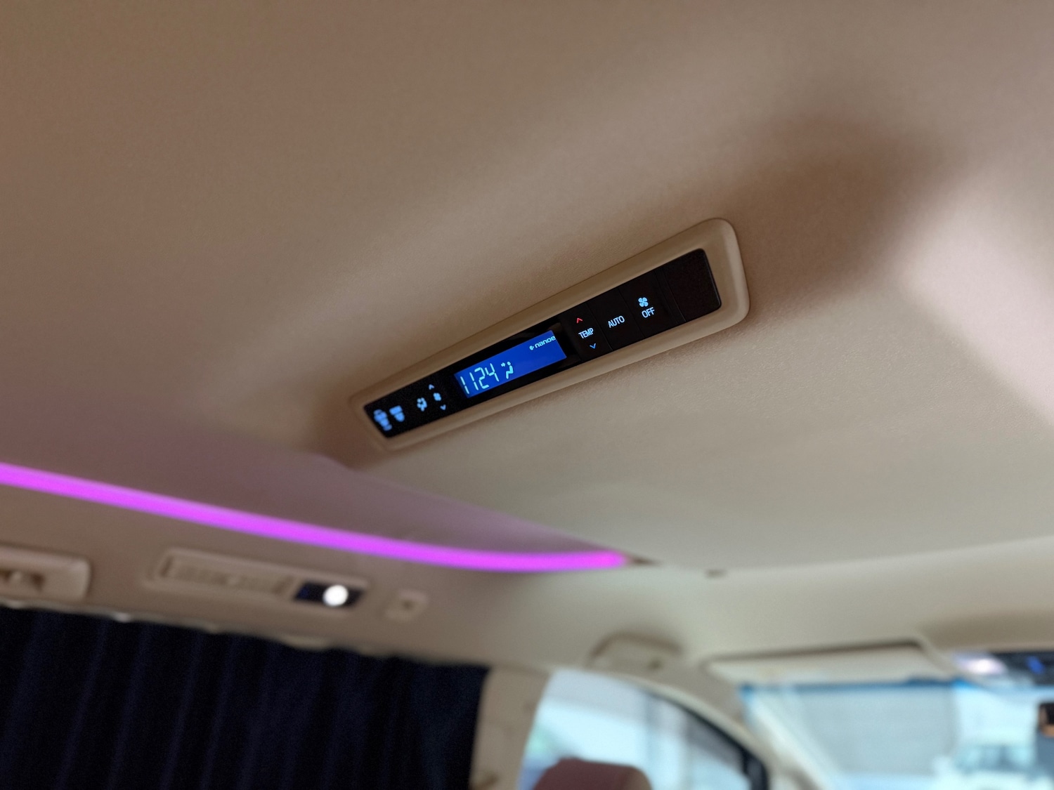 Used Toyota Alphard 2015 for sale - 77072817: Photo 54