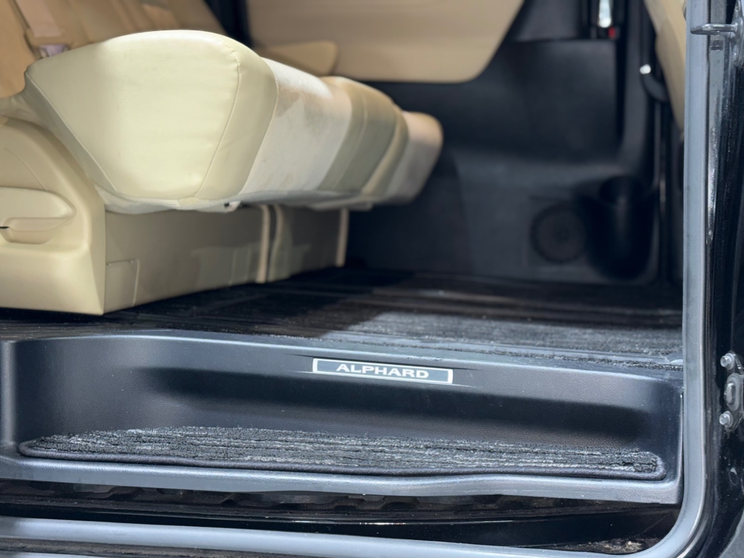 Used Toyota Alphard 2015 for sale - 77072817: Photo 62