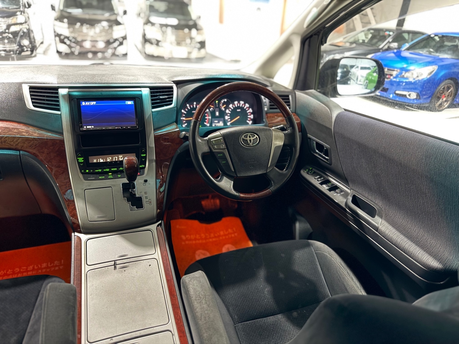 Used Toyota Vellfire 2009 for sale - 77277465: Photo 18