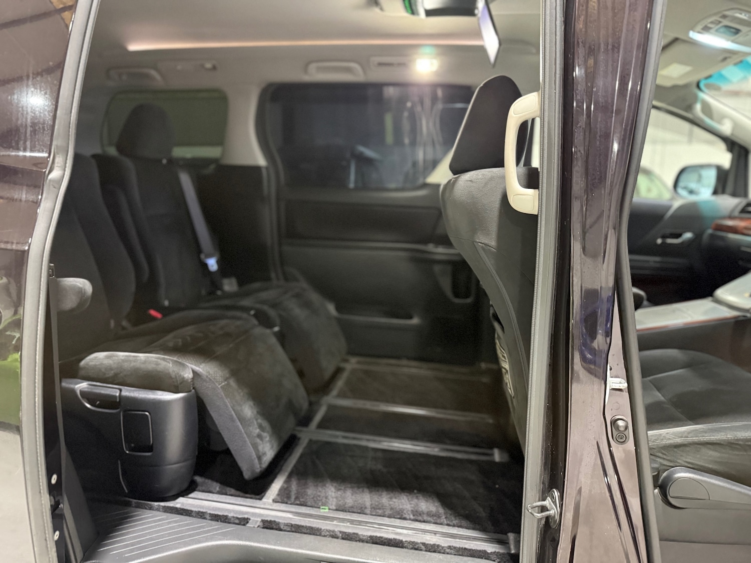 Used Toyota Vellfire 2009 for sale - 77277465: Photo 25