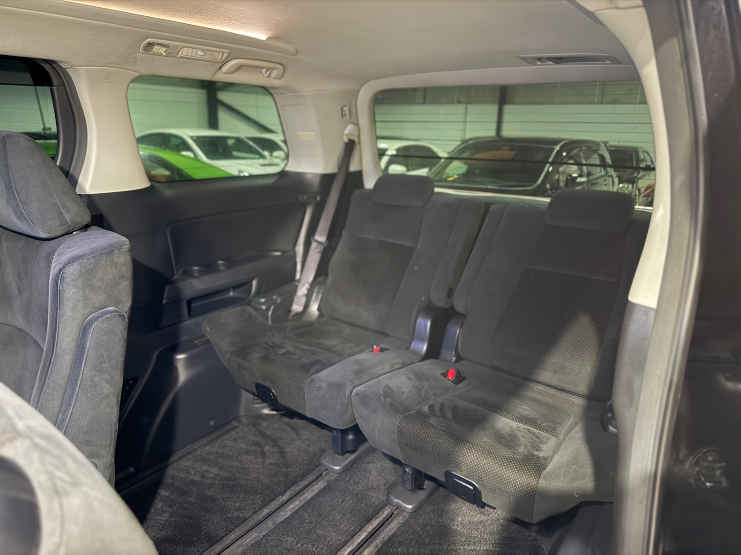 Used Toyota Vellfire 2009 for sale - 77277465: Photo 31