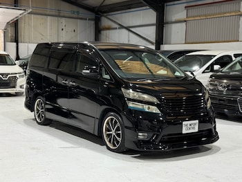 2010 - 2.4 240Z EDITION PETROL AUTOMATIC 8 SEATER ULEZ 5DR