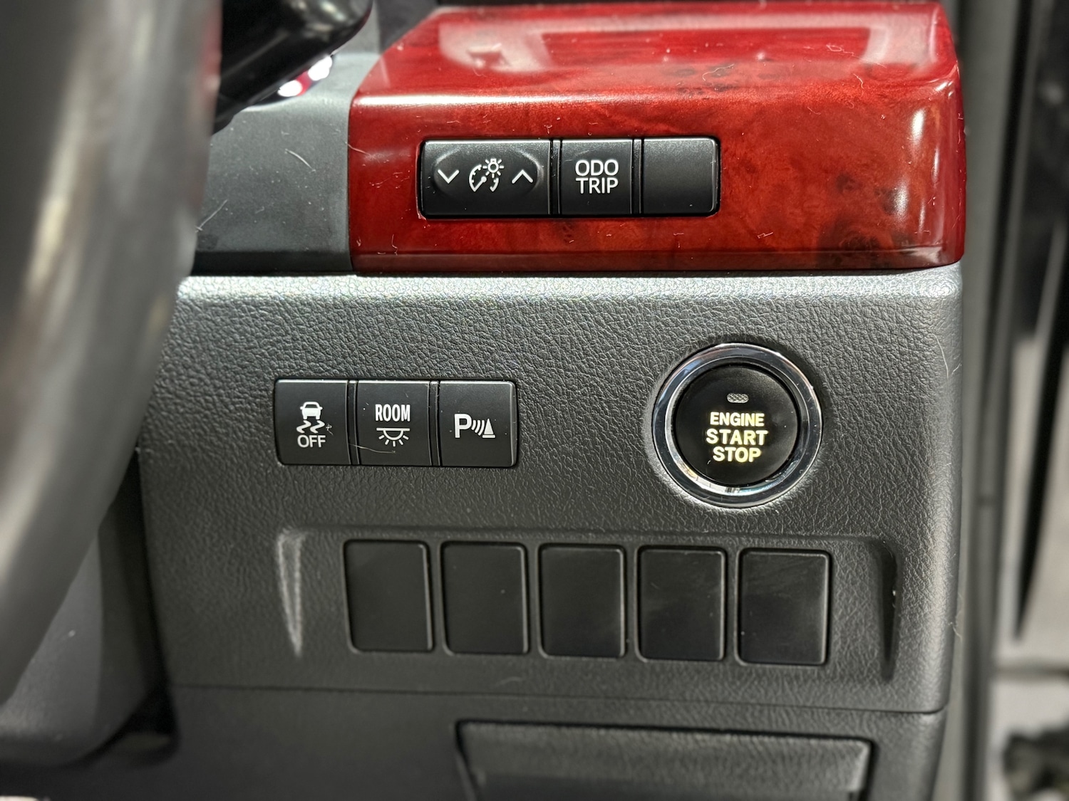 Used Toyota Vellfire 2010 for sale - 77071196: Photo 31