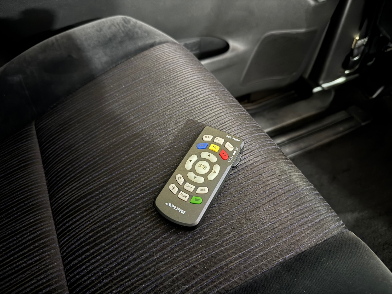 Used Toyota Vellfire 2010 for sale - 77071196: Photo 35