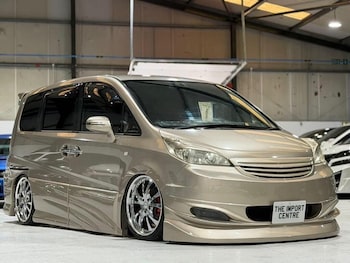 2007 (15) - AUTO 5-Door