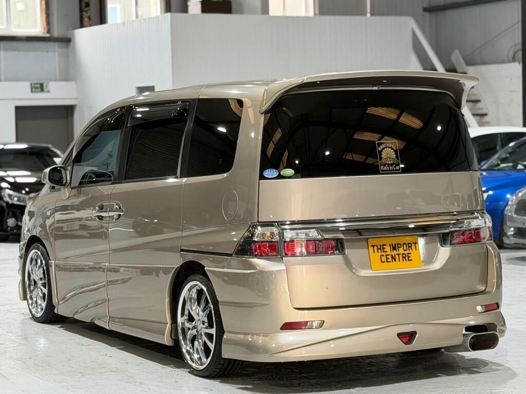 Used Honda Stepwagon 2007 for sale - 77734366: Photo 6