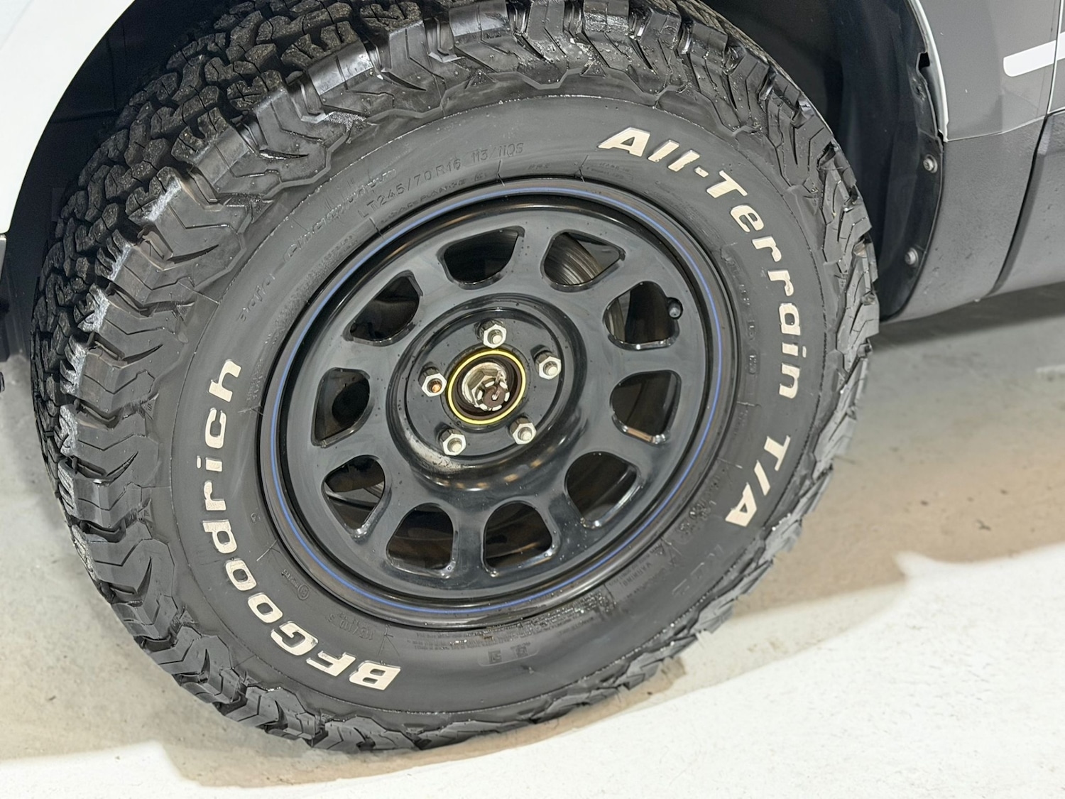 Used Mitsubishi Delica 2007 for sale - 77071165: Photo 15