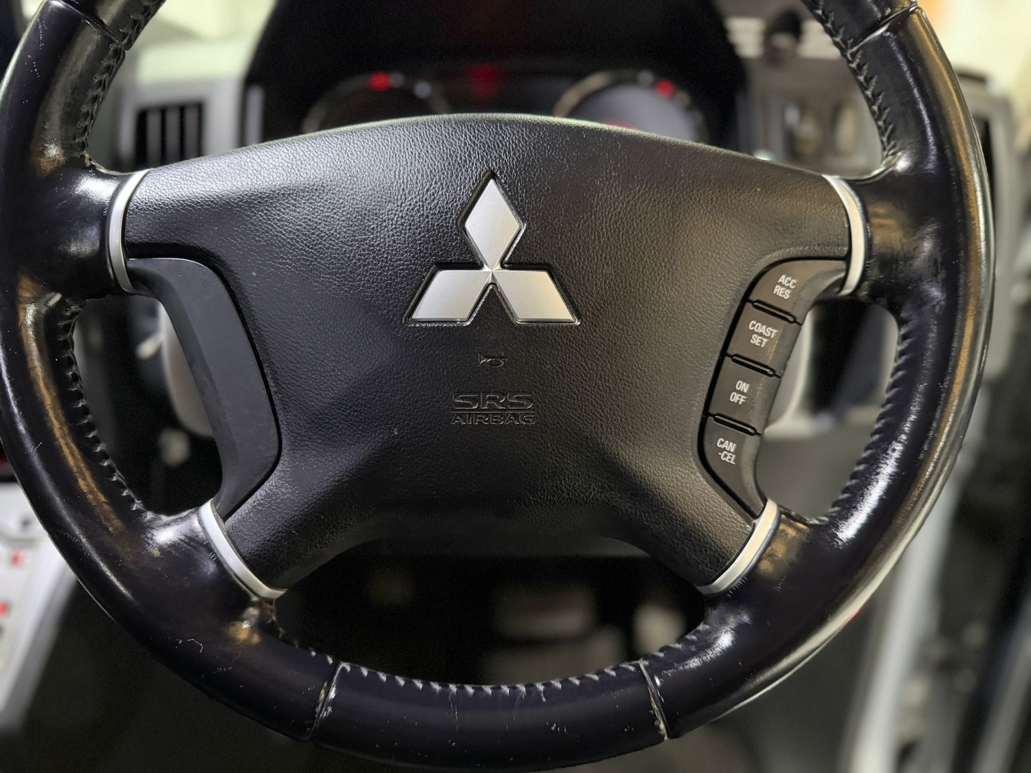 Used Mitsubishi Delica 2007 for sale - 77071165: Photo 17