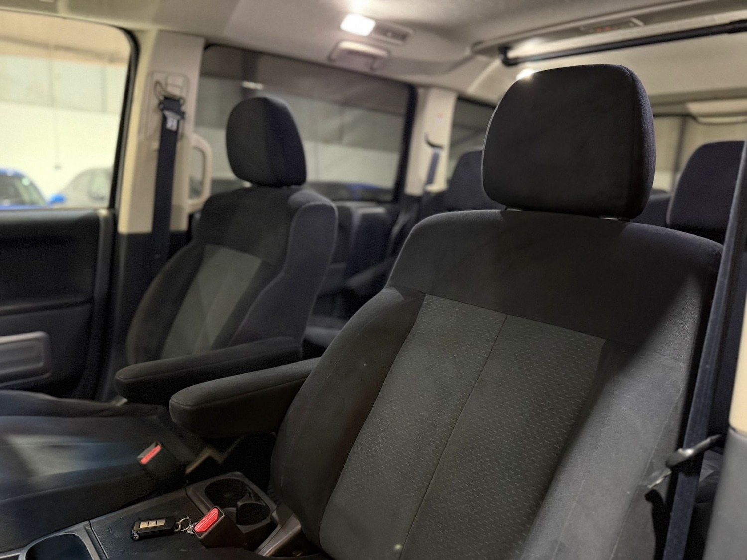 Used Mitsubishi Delica 2007 for sale - 77071165: Photo 20