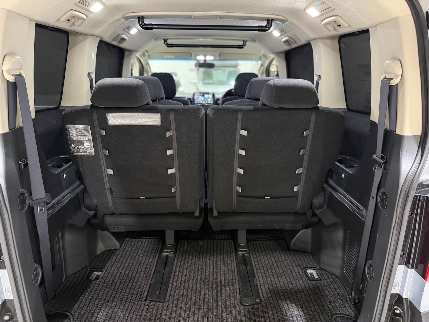 Used Mitsubishi Delica 2007 for sale - 77071165: Photo 29