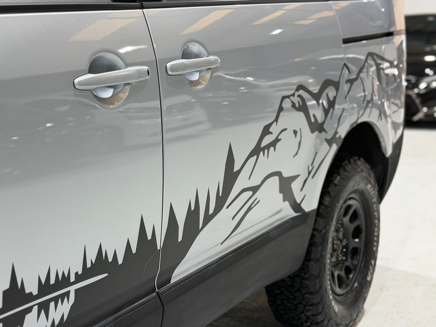 Used Mitsubishi Delica 2007 for sale - 77071165: Photo 8