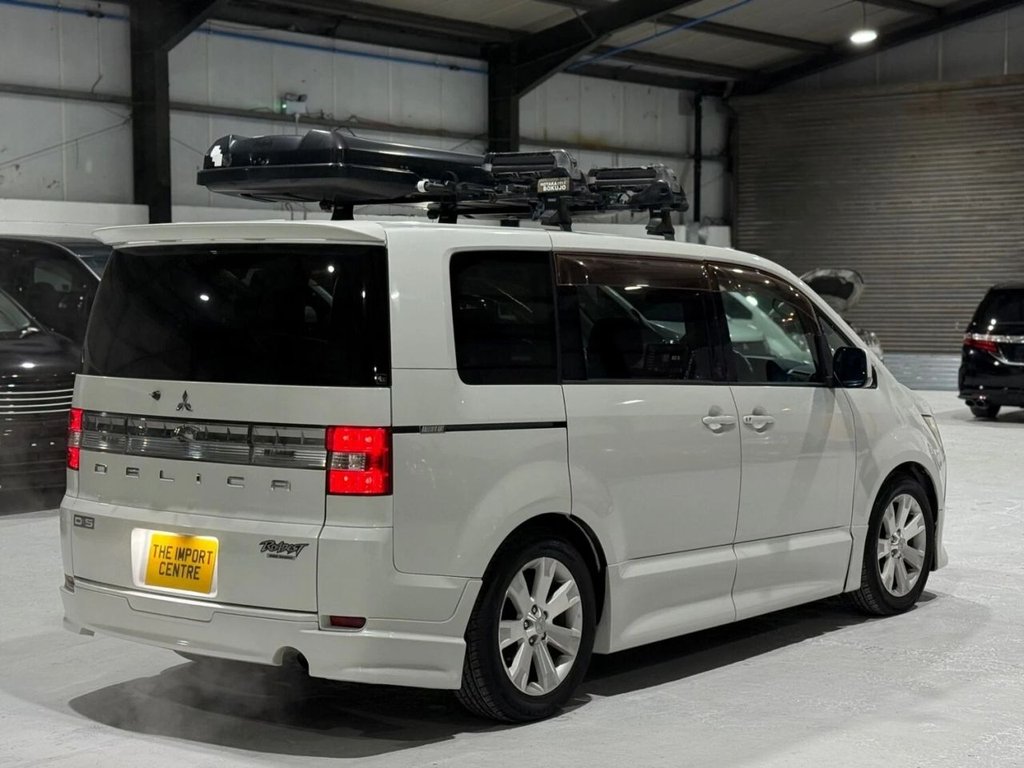 Used Mitsubishi Delica 2009 for sale - 77582219: Photo 19