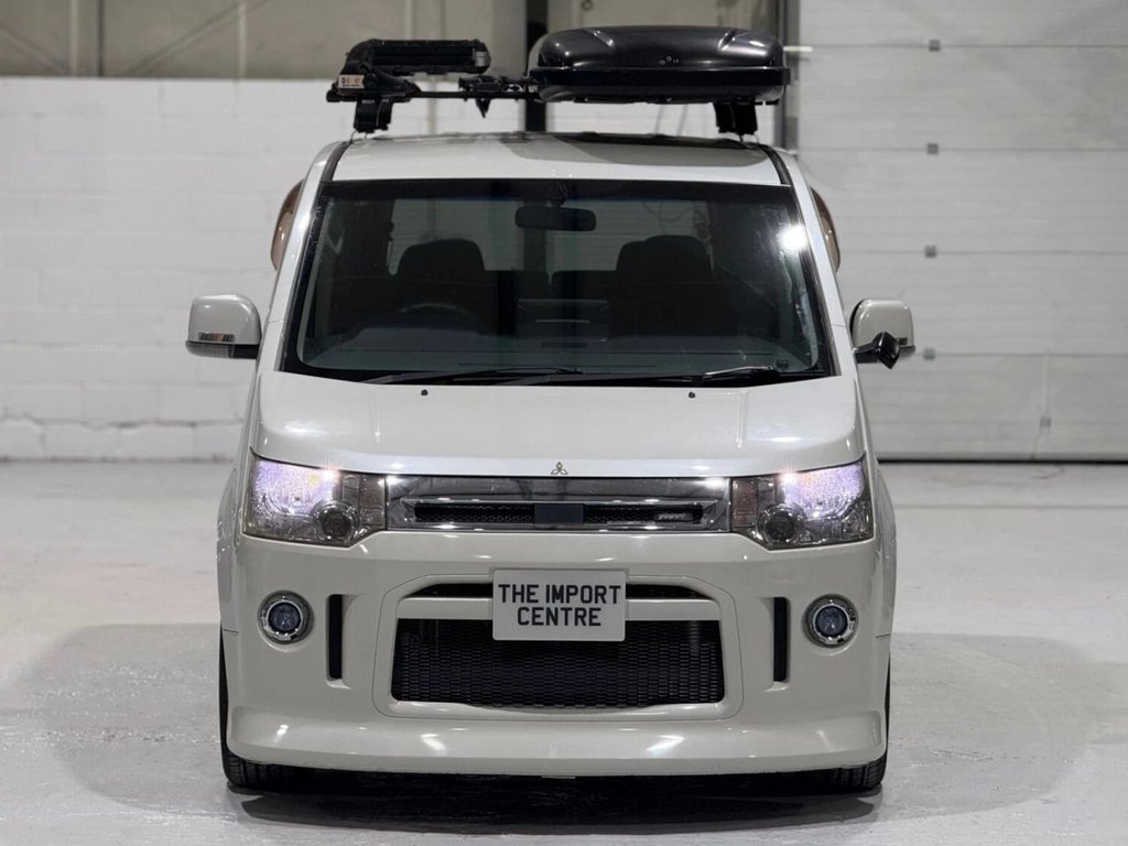 Used Mitsubishi Delica 2009 for sale - 77582219: Photo 20