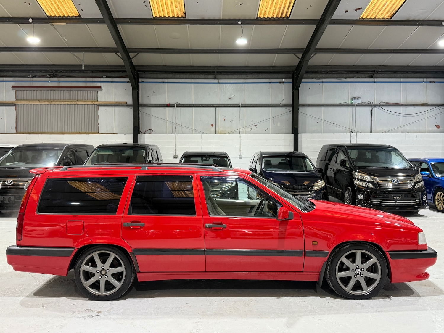 Used Volvo 850 1996 for sale - 77055098: Photo 10