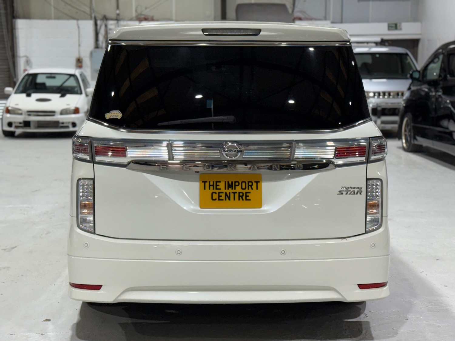 Used Nissan Elgrand 2014 for sale - 77071200: Photo 13