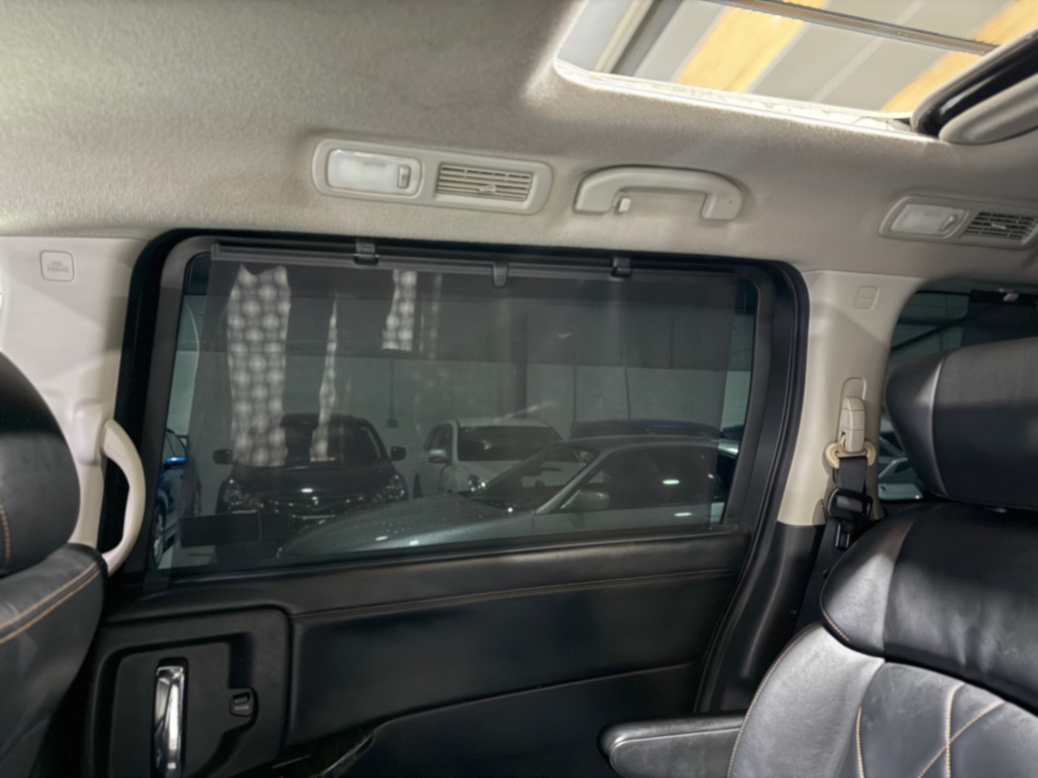 Used Nissan Elgrand 2014 for sale - 77071200: Photo 31