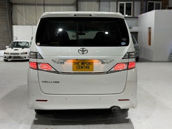 Used Toyota Vellfire 2011 for sale - 77057016: Photo