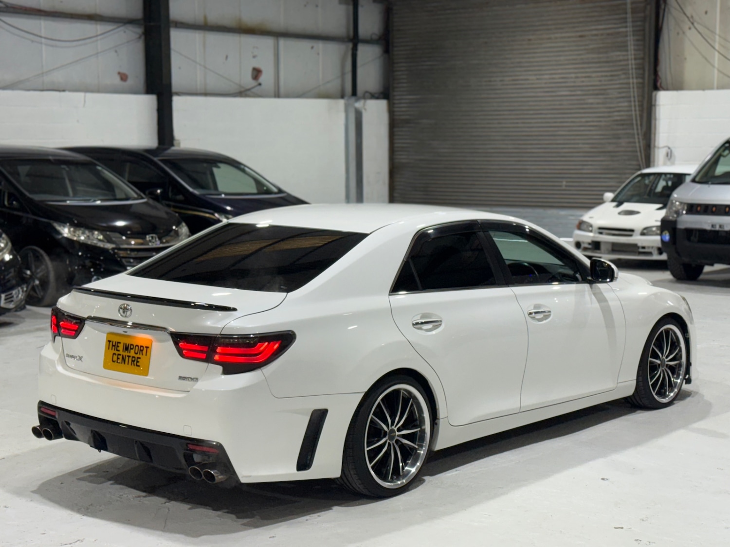 Used Toyota Mark X 2010 for sale - 77083608: Photo 10