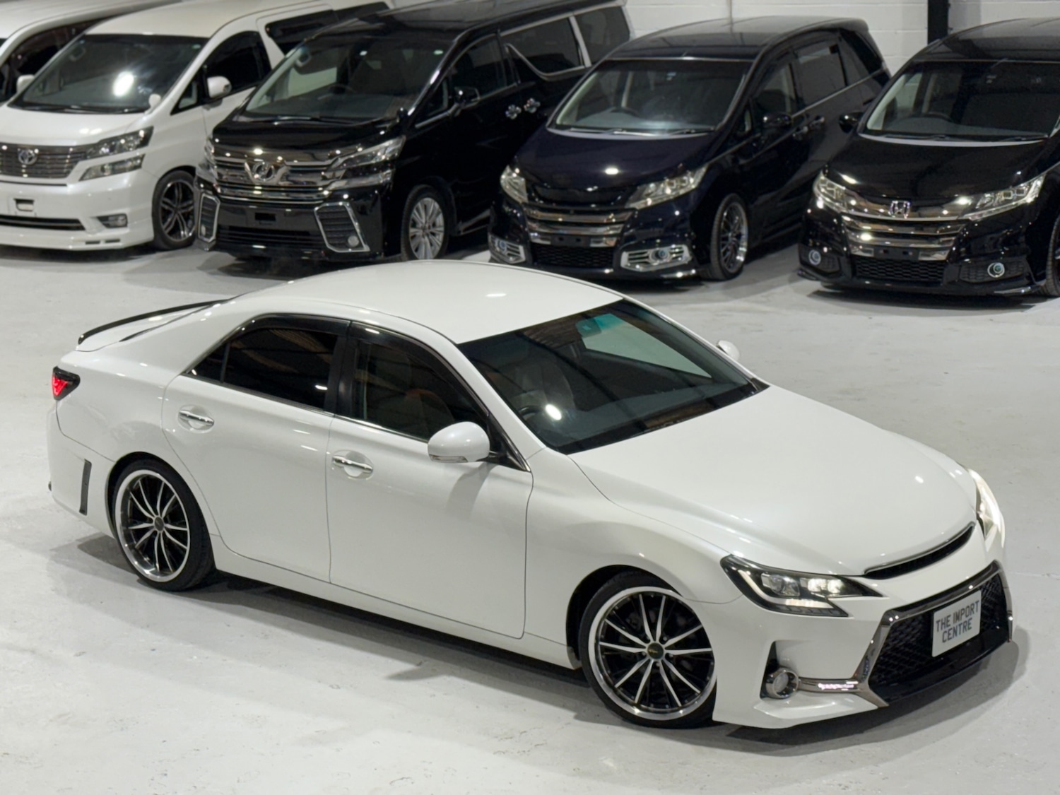 Used Toyota Mark X 2010 for sale - 77083608: Photo 25