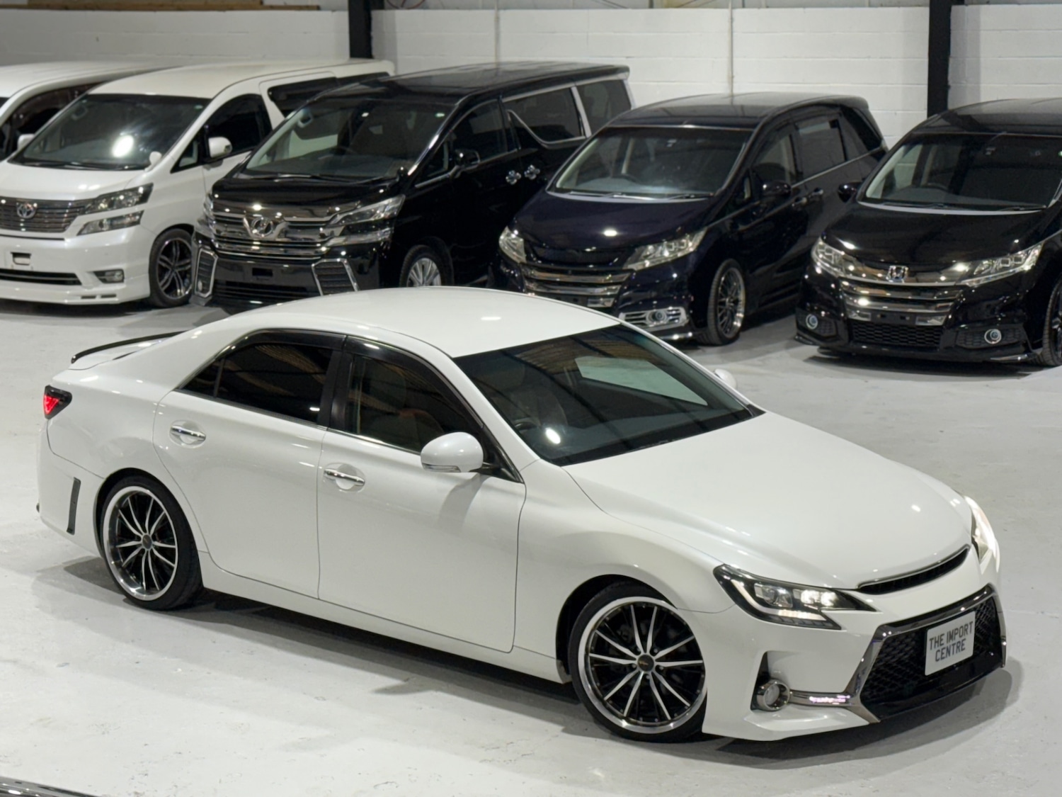 Used Toyota Mark X 2010 for sale - 77083608: Photo 26