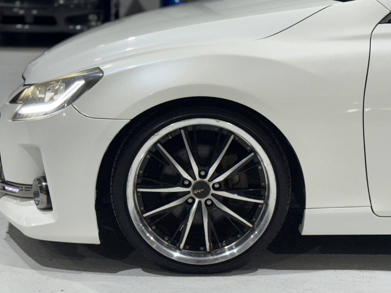 Used Toyota Mark X 2010 for sale - 77083608: Photo 30