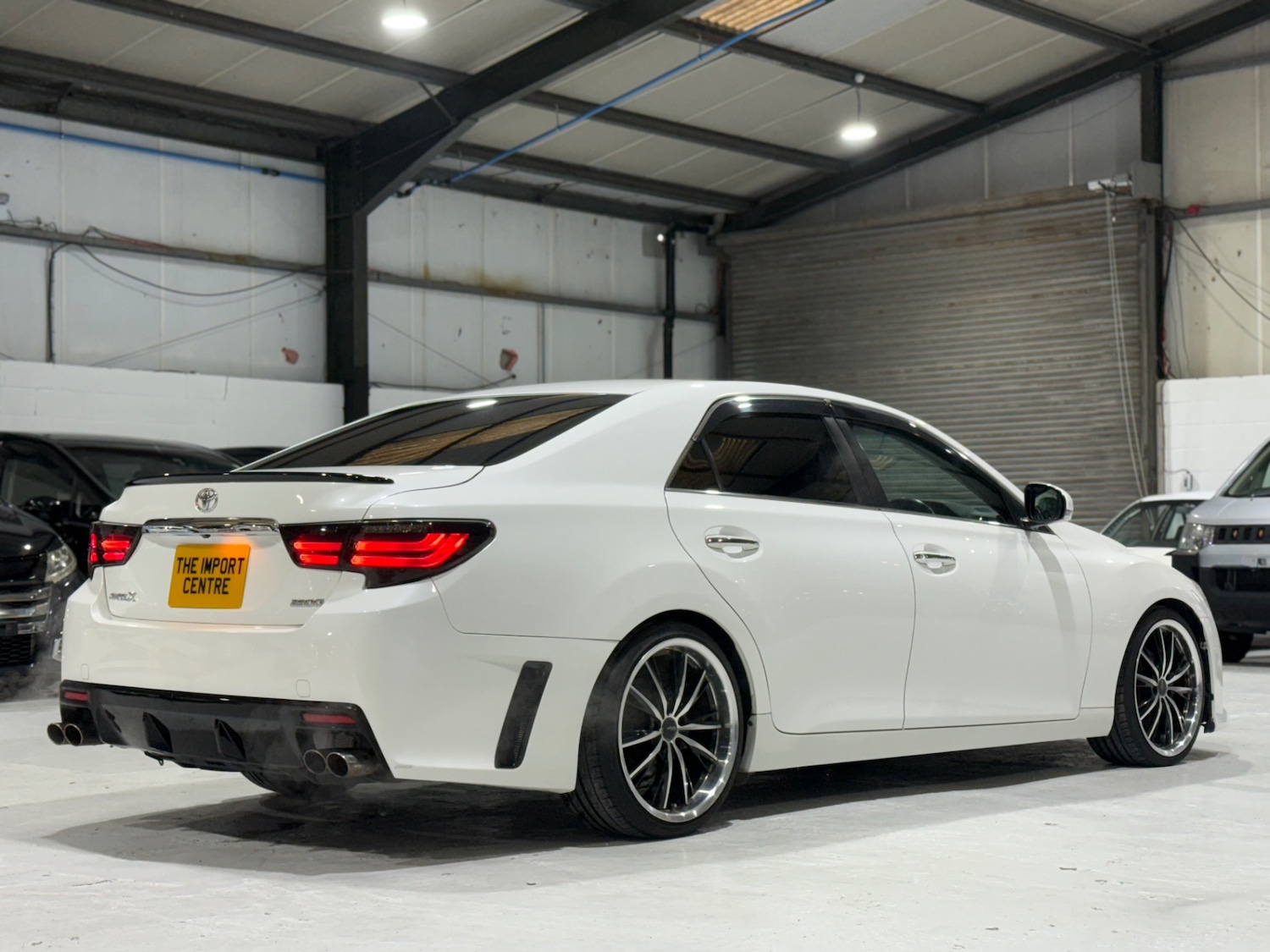 Used Toyota Mark X 2010 for sale - 77083608: Photo 9