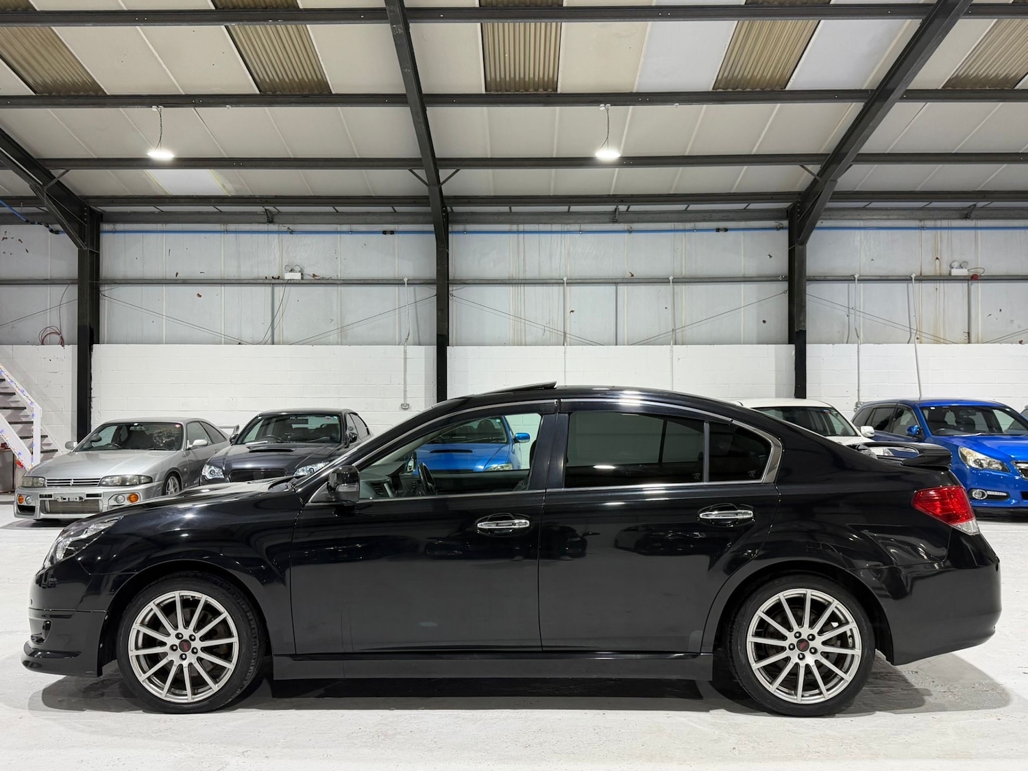 Used Subaru Legacy 2011 for sale - 77057031: Photo 3