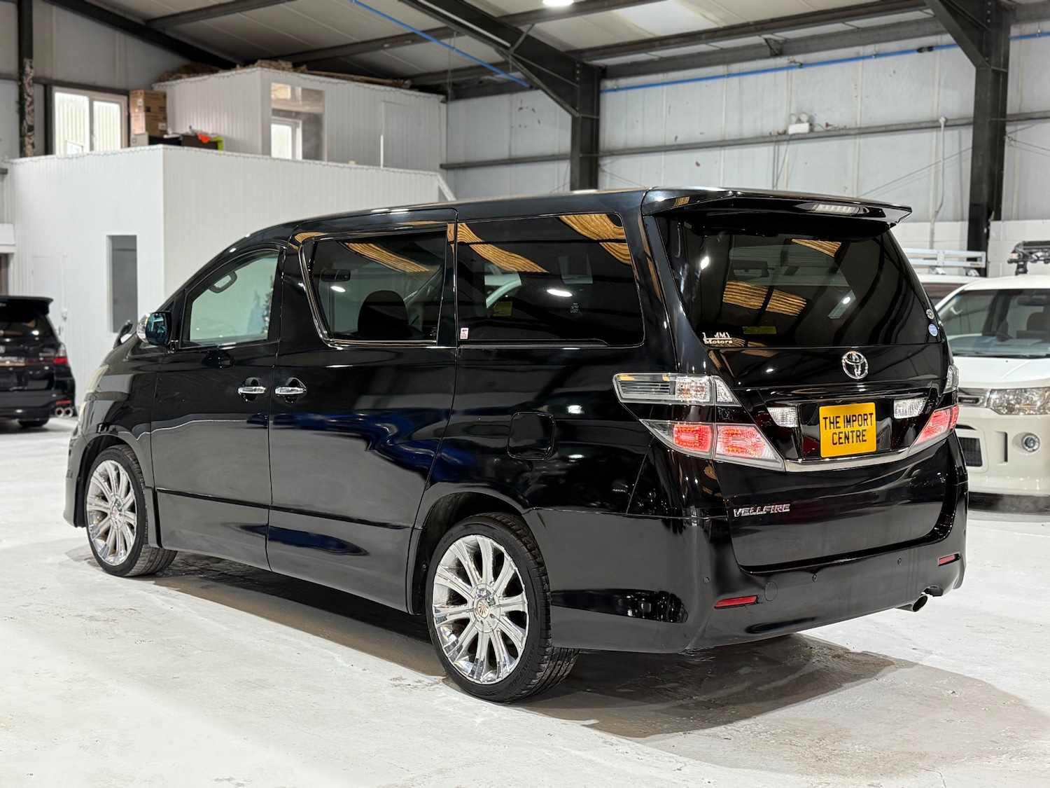 Used Toyota Vellfire 2010 for sale - 77055097: Photo 8