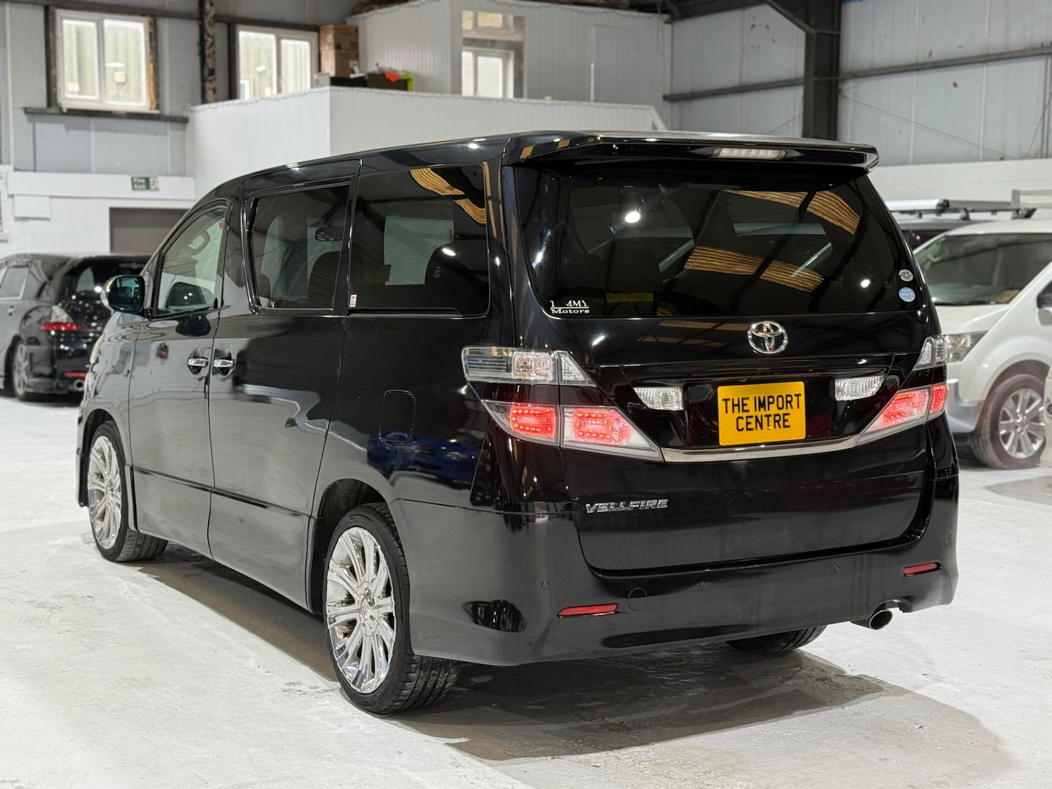 Used Toyota Vellfire 2010 for sale - 77055097: Photo 9