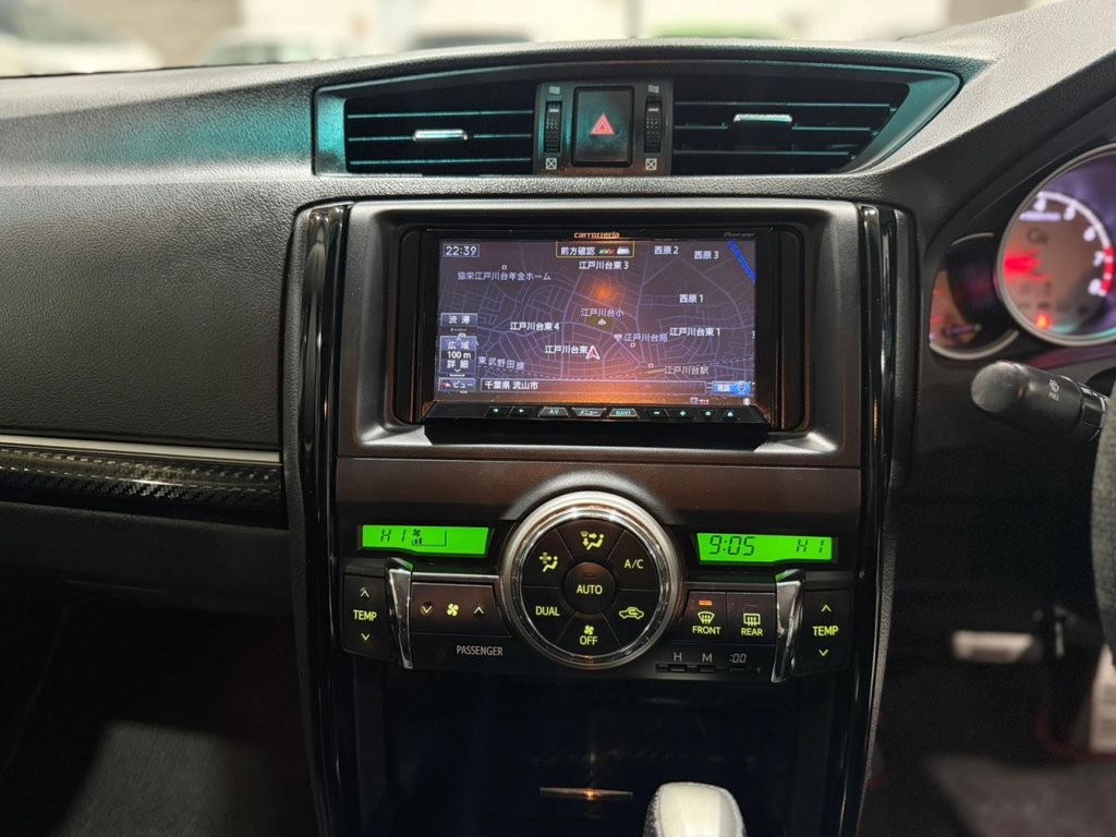 Used Toyota Mark X 2012 for sale - 77588349: Photo 26