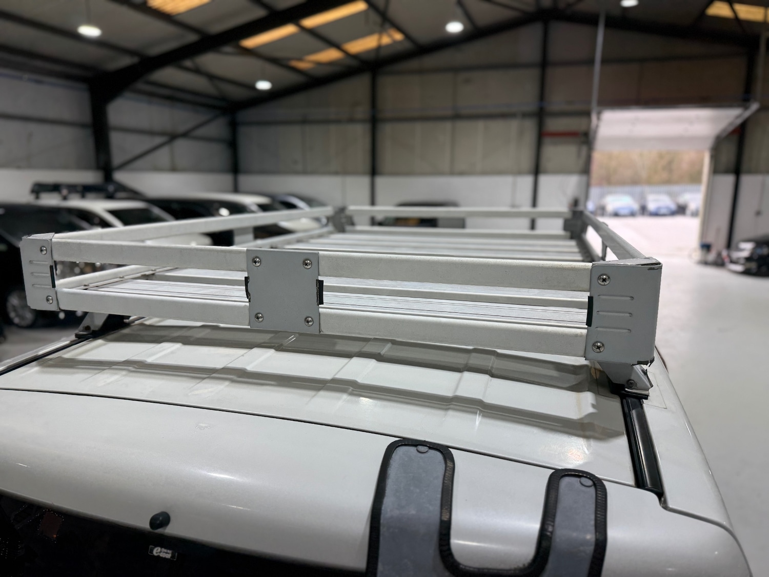 Used Mitsubishi Delica 2009 for sale - 76974764: Photo 29