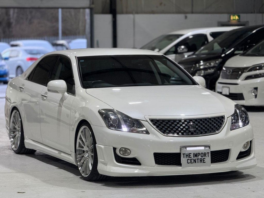 Used Toyota Crown 2008 for sale - 77582217: Photo 2