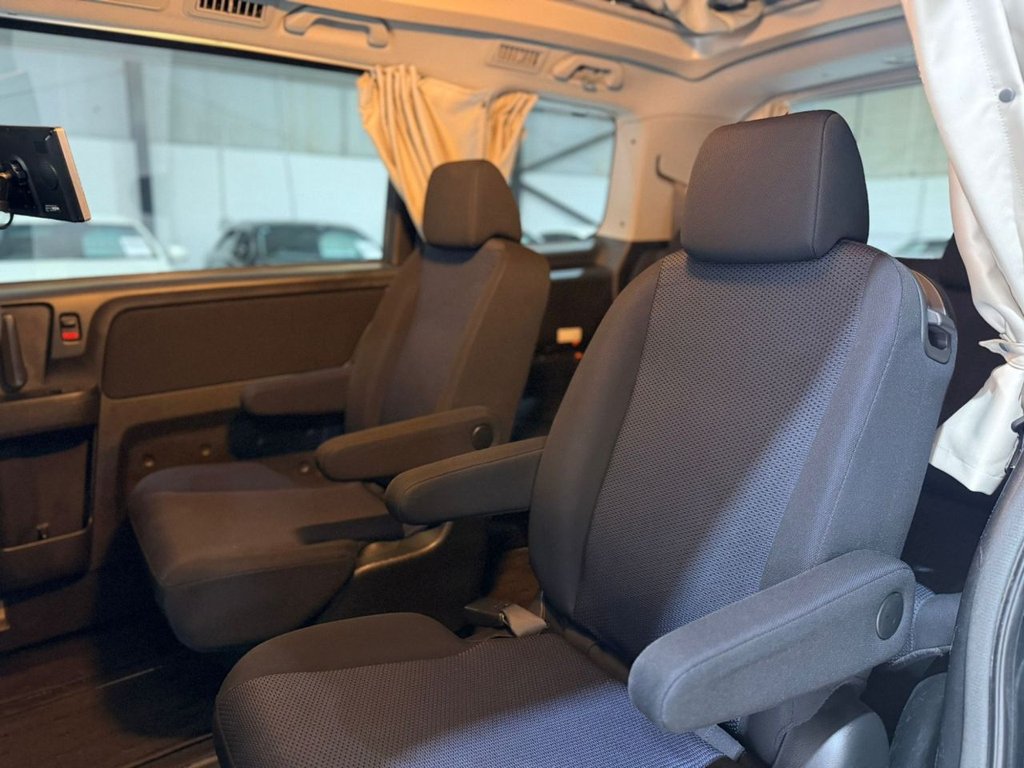 Used Honda Stepwagon 2009 for sale - 78030670: Photo 16