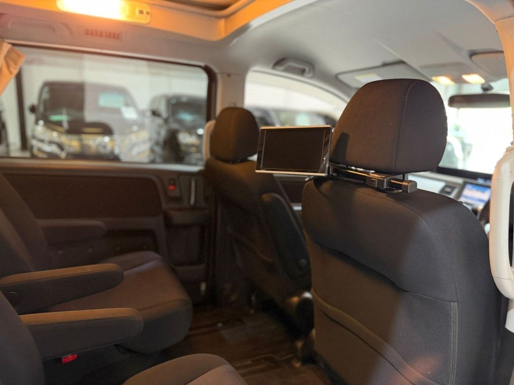 Used Honda Stepwagon 2009 for sale - 78030670: Photo 19