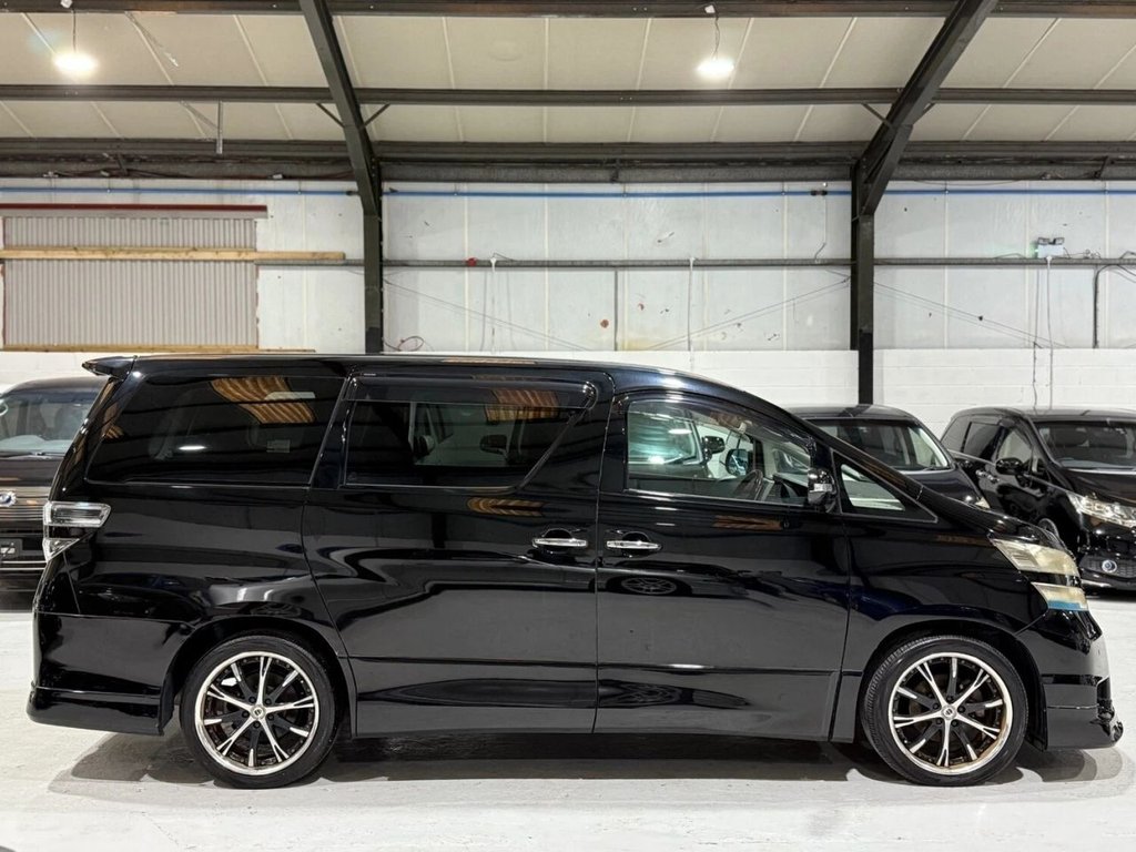 Used Toyota Vellfire 2010 for sale - 77582203: Photo 16