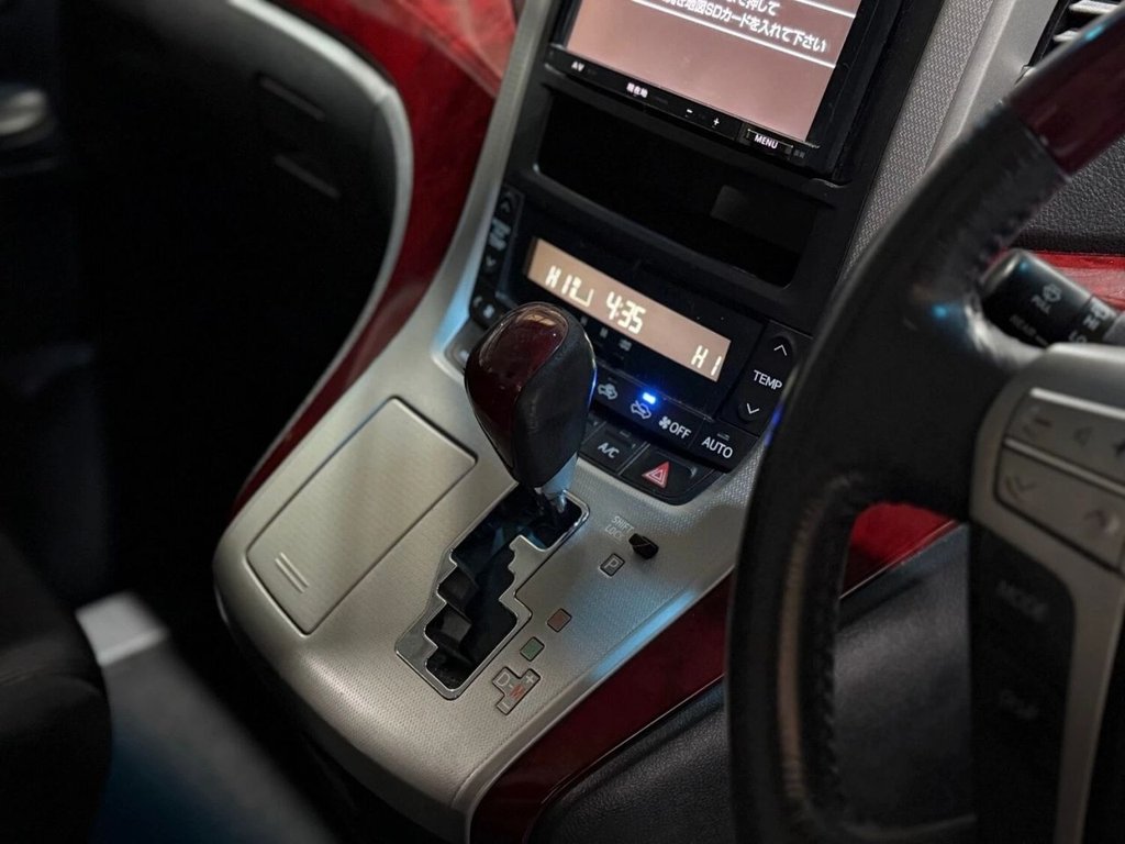 Used Toyota Vellfire 2010 for sale - 77582203: Photo 24