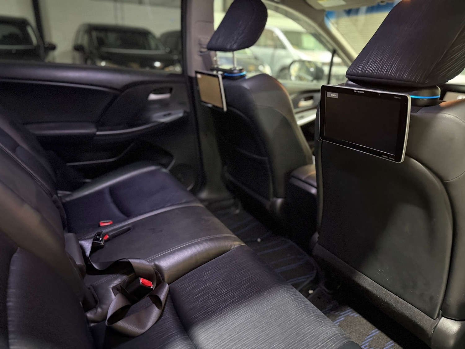 Used Honda Odyssey 2011 for sale - 77071156: Photo 15