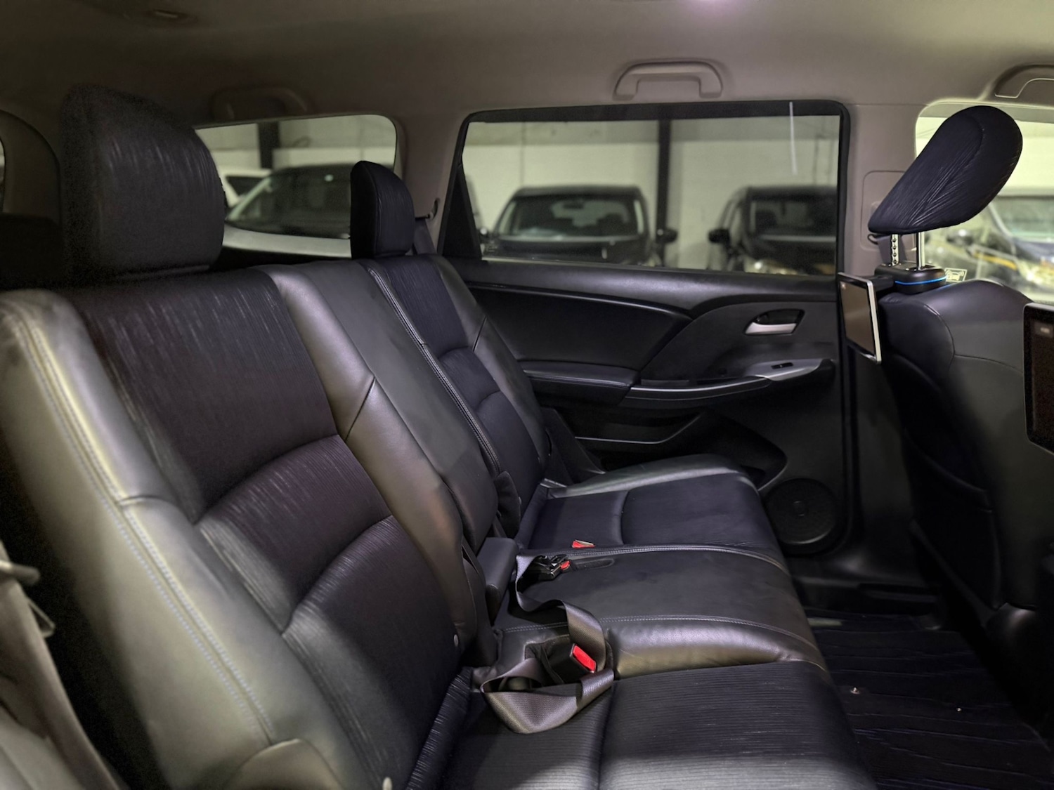 Used Honda Odyssey 2011 for sale - 77071156: Photo 16