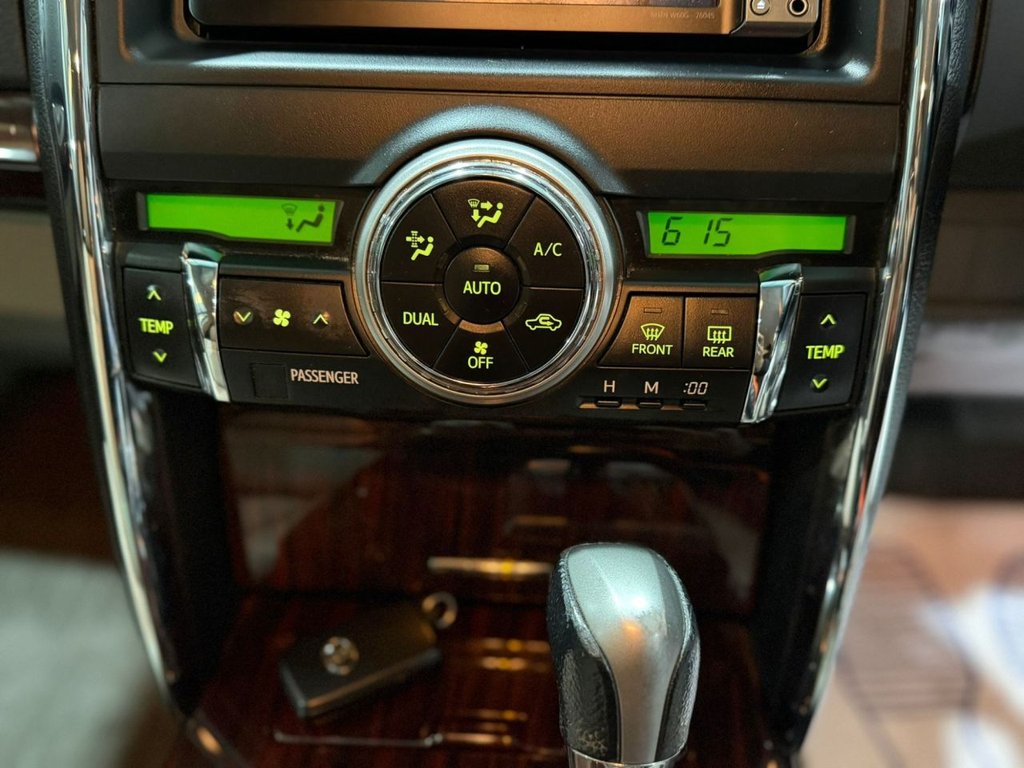 Used Toyota Mark X 2010 for sale - 78030325: Photo 24