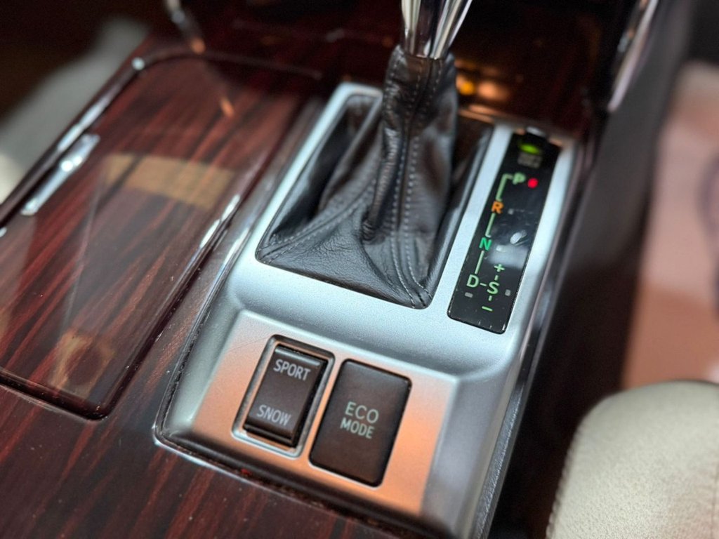 Used Toyota Mark X 2010 for sale - 78030325: Photo 26