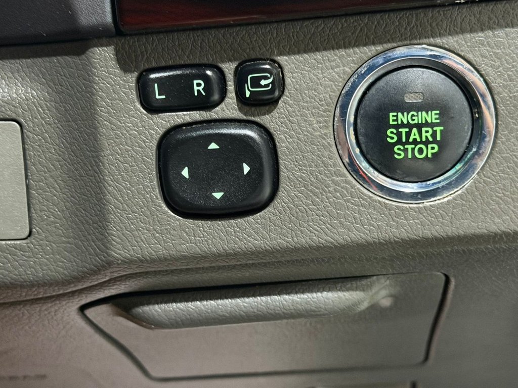 Used Toyota Mark X 2010 for sale - 78030325: Photo 28