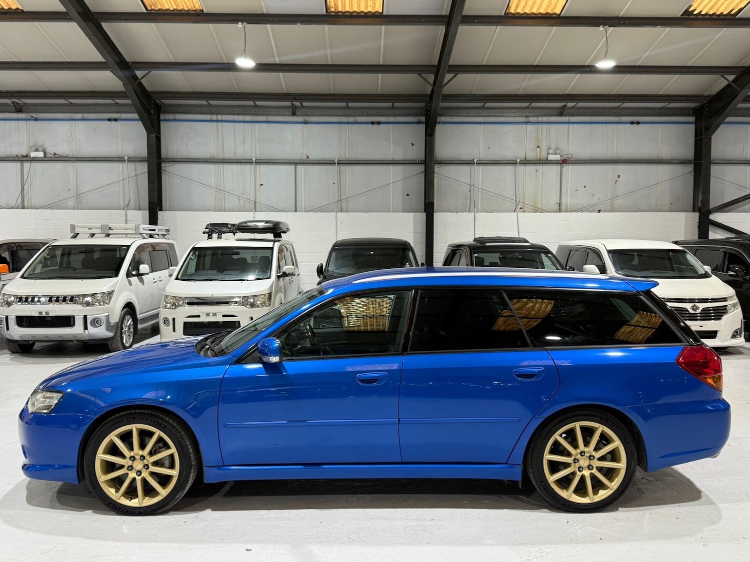 Used Subaru Legacy 2004 for sale - 76919443: Photo 9