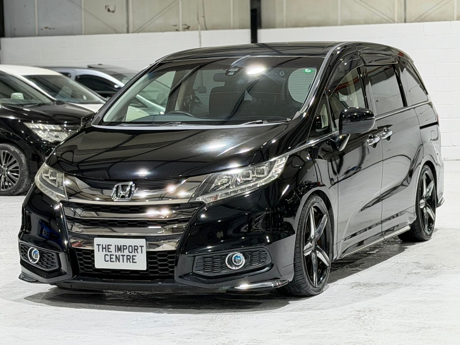 Used Honda Odyssey 2013 for sale - 76974766: Photo 3