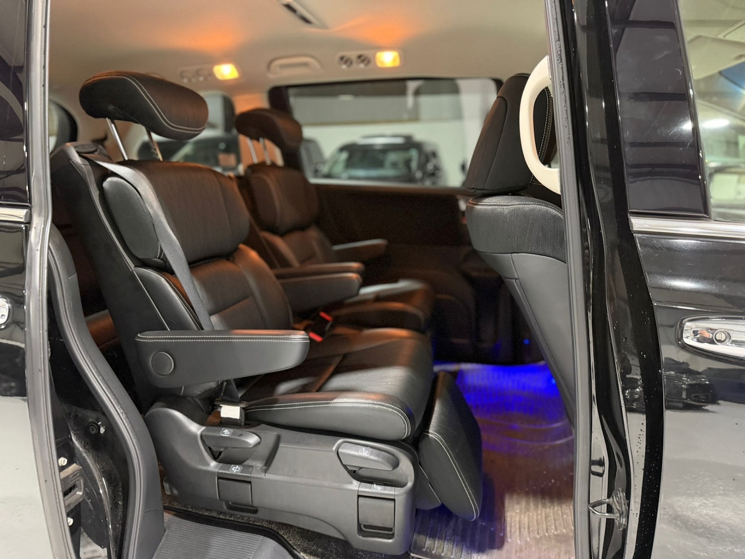 Used Honda Odyssey 2013 for sale - 76974766: Photo 34