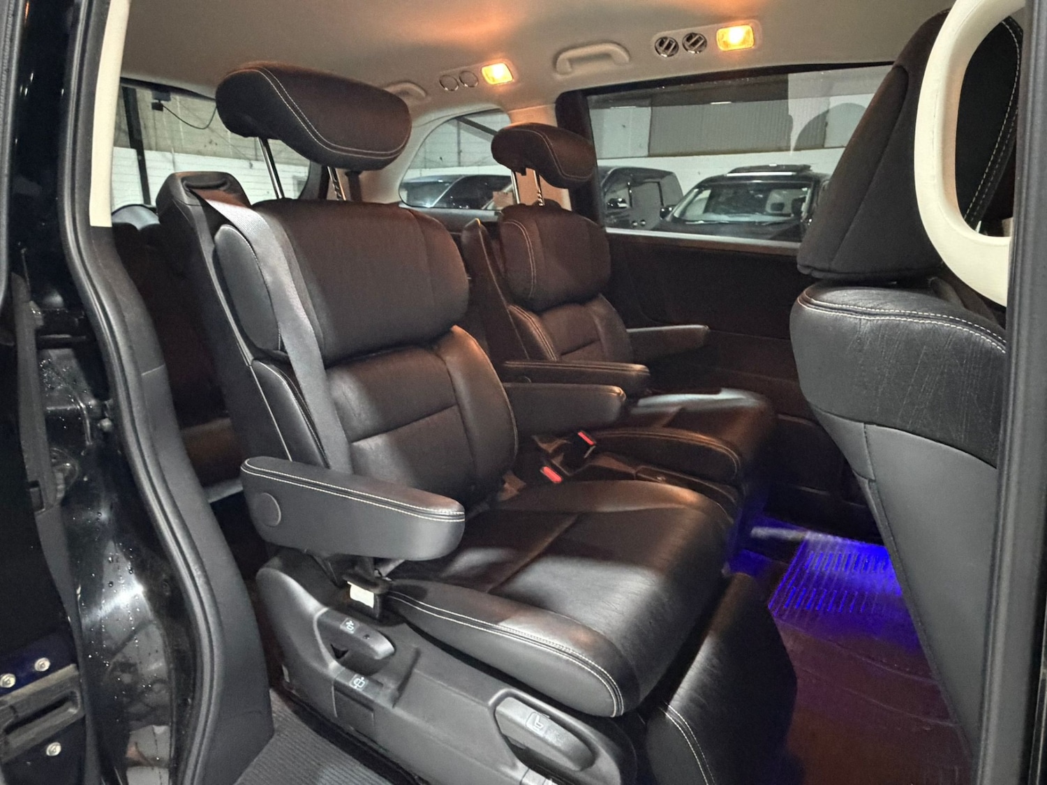 Used Honda Odyssey 2013 for sale - 76974766: Photo 37