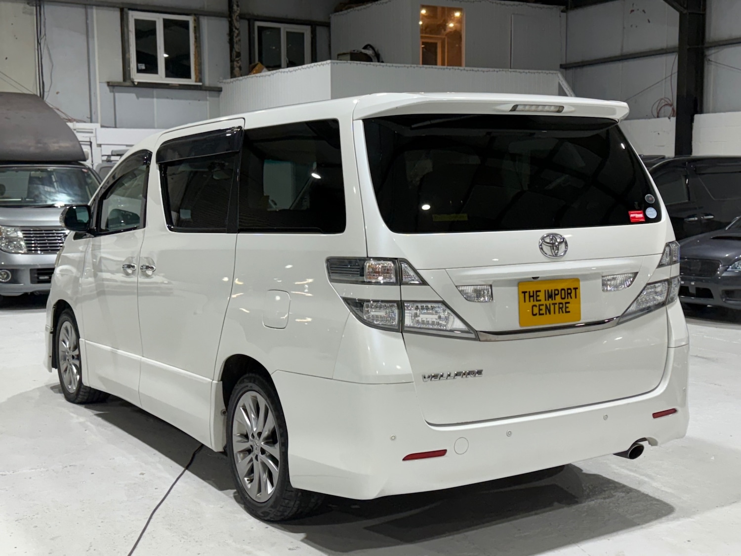 Used Toyota Vellfire 2011 for sale - 77083607: Photo 14