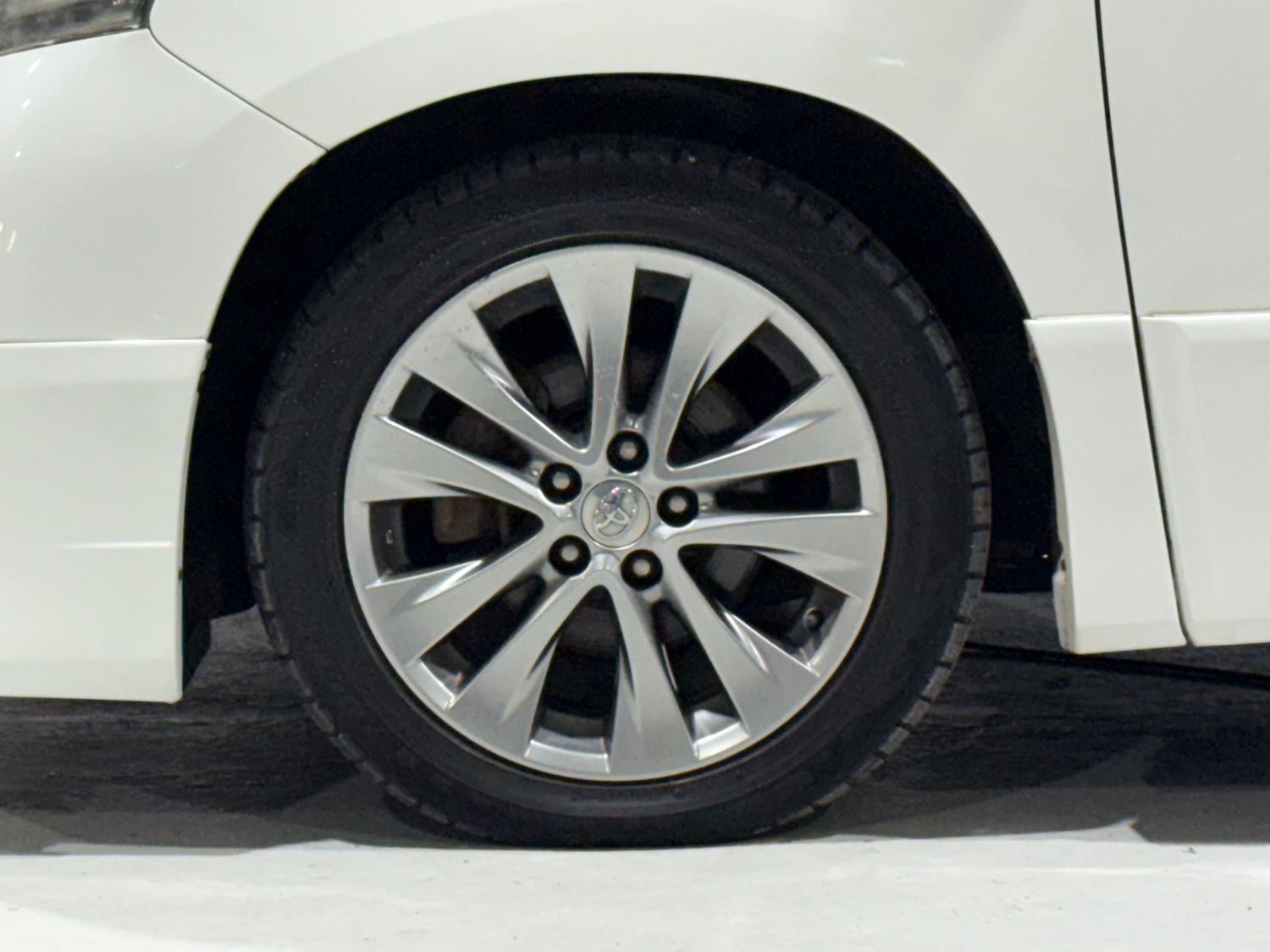 Used Toyota Vellfire 2011 for sale - 77083607: Photo 23