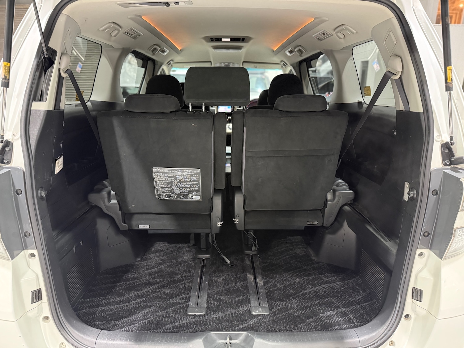 Used Toyota Vellfire 2011 for sale - 77083607: Photo 29